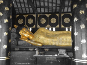 Loves a good recline does Buddha!