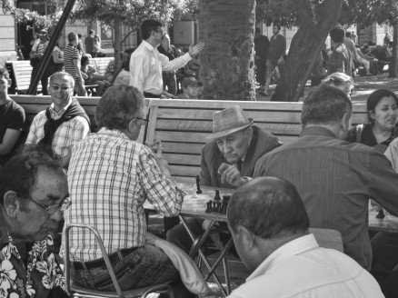 Chess competition in Plaza de Armas
